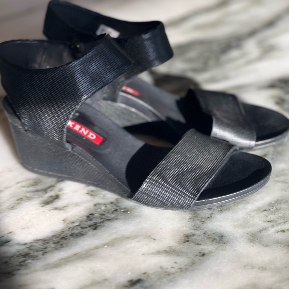 Weekend Women’s Black Heels Size 7